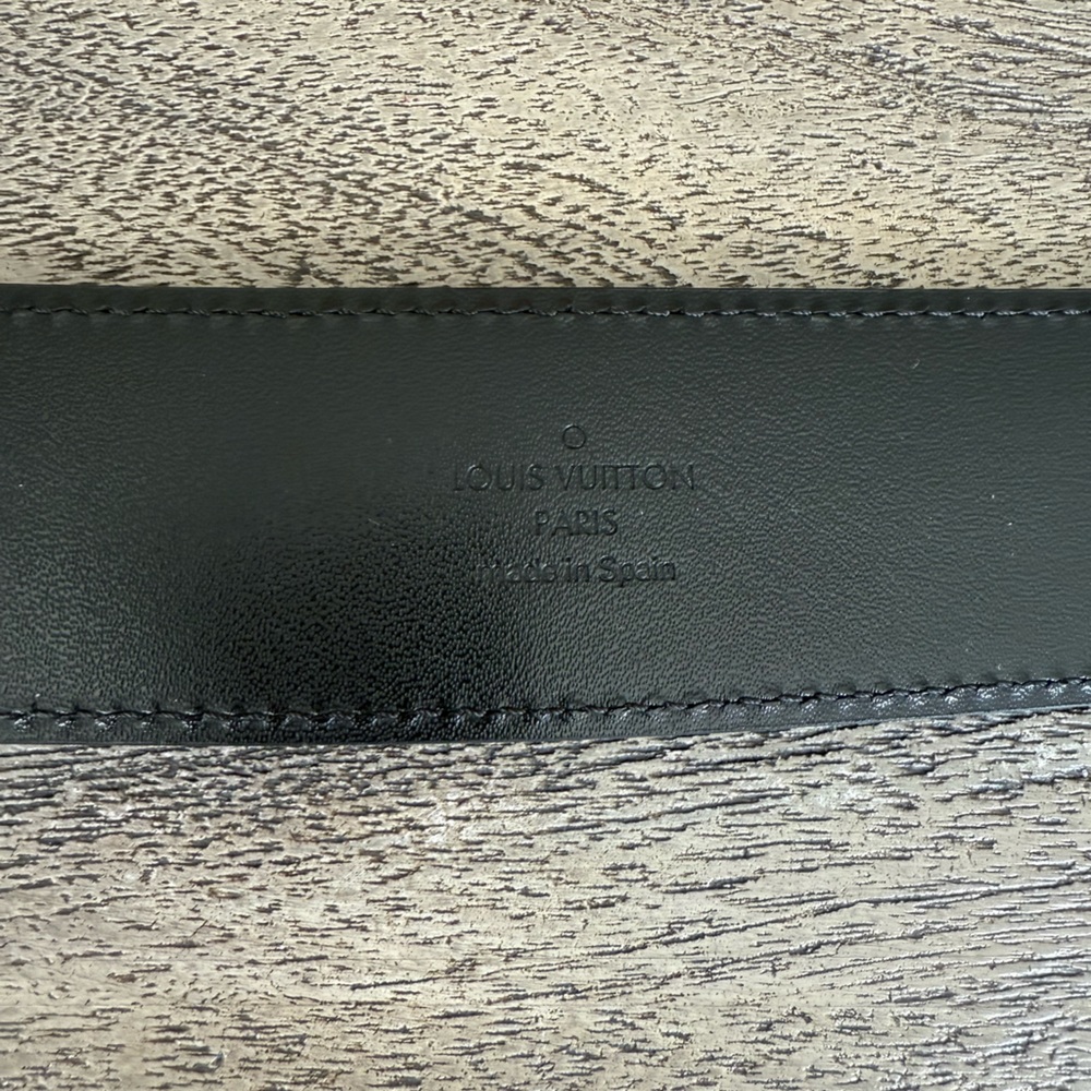 LV Initiales Damoflage 40mm Reversible Belt - Picture 6 of 6